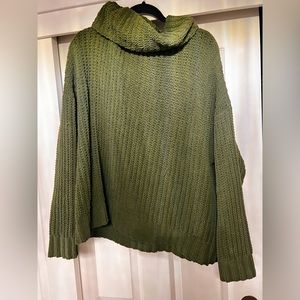 Forest green sweater